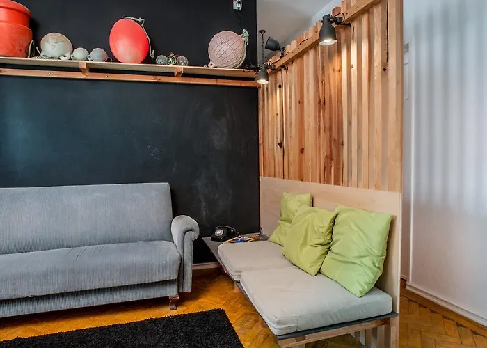 Hostal - Rooms&dorms