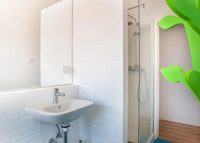 Hostal - Rooms&dorms Nazaré