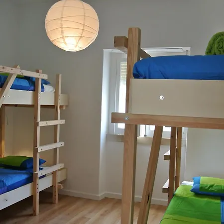 Hostel - Rooms&dorms Nazaré