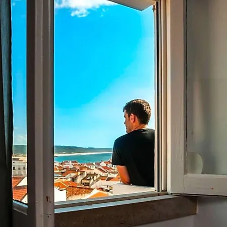- & Dorms Hostel Nazaré