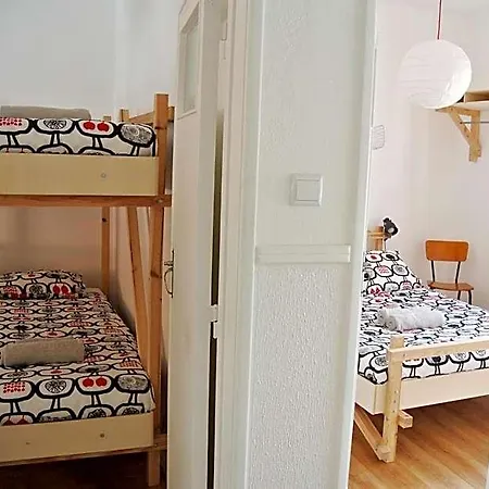 Hostel - & Dorms