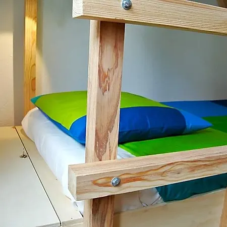 Hostel - & Dorms
