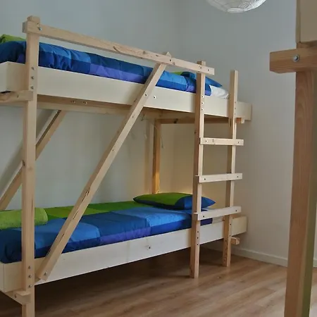 - Rooms&dorms Hostel *